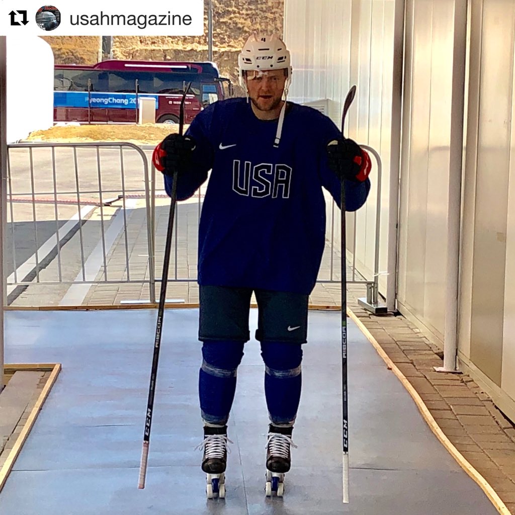 RollerGard's tweet photo. Check out the @usahockey Men’s Olympic Hockey Team rockin’ (and rollin’) in their @rollergards! 
#RolltoGold🥇🇺🇸 #Rollergard #PyeongChang2018 
#Repost from @USAHMagazine https://t.co/jglVVoOC5i