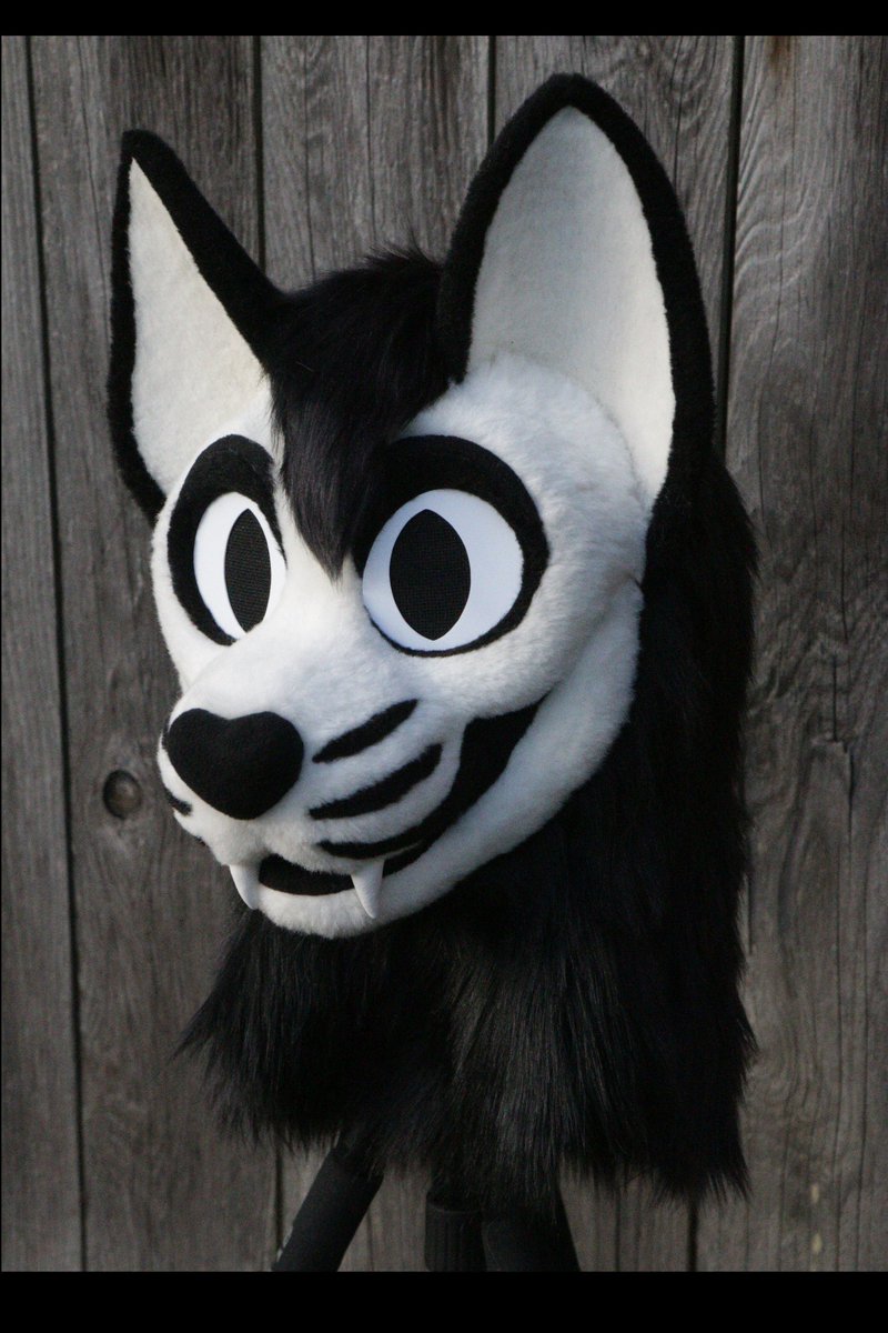 FurrySquad's tweet photo. Brand new fursuit head for sale.
https://t.co/FJpdToZl3y https://t.co/imIkpEgbzE