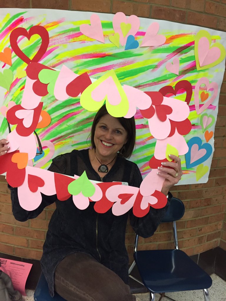 TerryHillKCS's tweet photo. #KESlovesreading. Thanks for invite Karns ES https://t.co/Z5A7bMqDx3