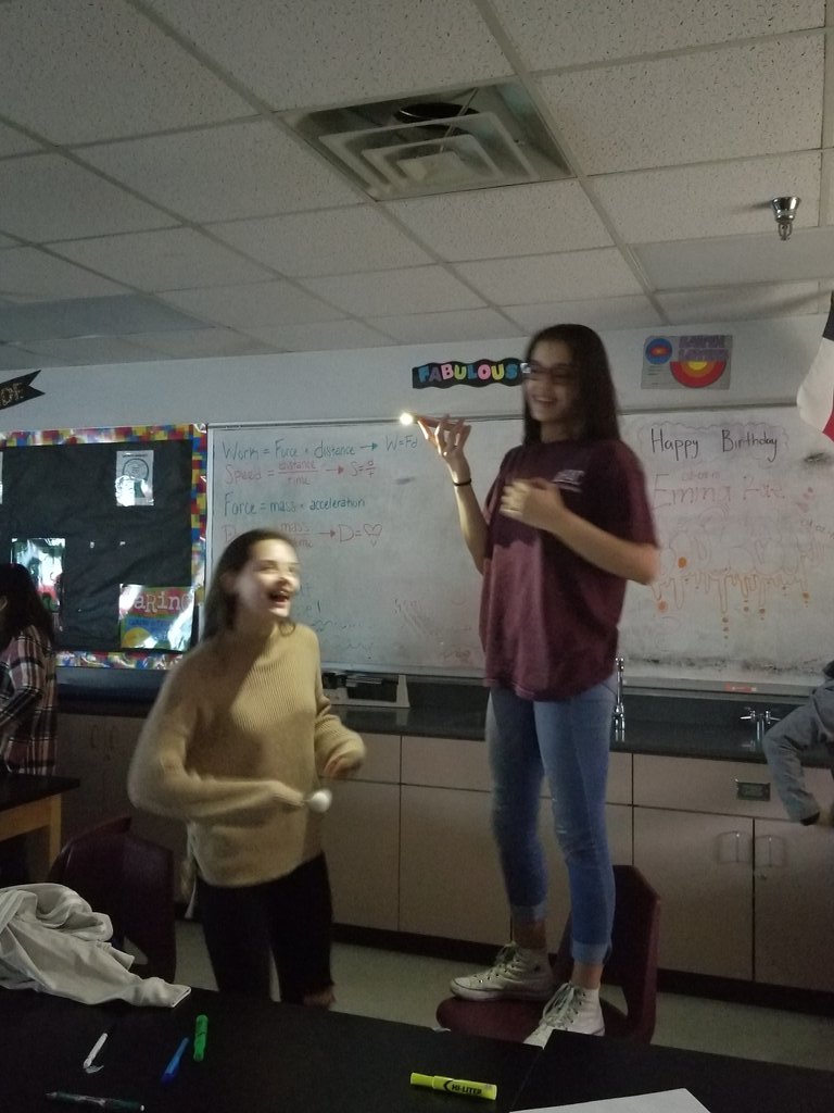 MrsJCashaw's tweet photo. Lunar Lollipop Lab ✔
@AMCMSCatPRIDE 
#AMCMS
#BeTheSpark https://t.co/gonCDHiigR