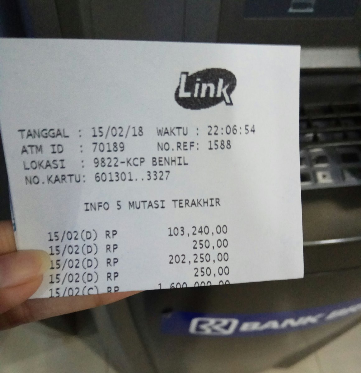DriveBooksJkt's tweet photo. @BukaBantuan No tagihan BL18111CJ8KPELC
Ini jumlah yg saya transfer  tidak sesuai dengan tagihan, beserta bukti transfer ny https://t.co/IwF0dSWUNO