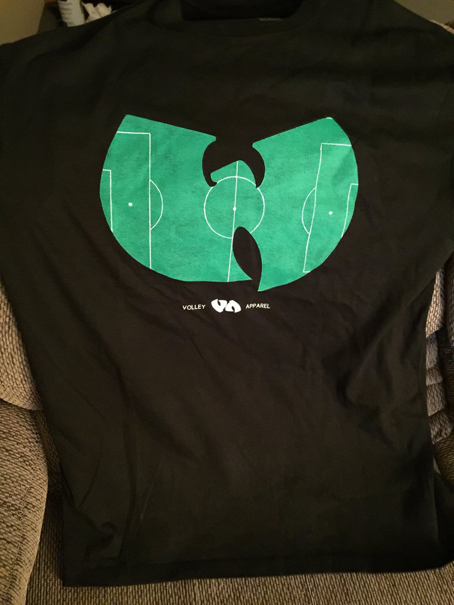 modern_marius's tweet photo. @OnTheVolleyApp got my order today and it is awesome! Thanks for working with me on size/shipping and for getting it here so quickly! And thanks @IanEdwardsComic for the discount code. https://t.co/XVolOuRhW7