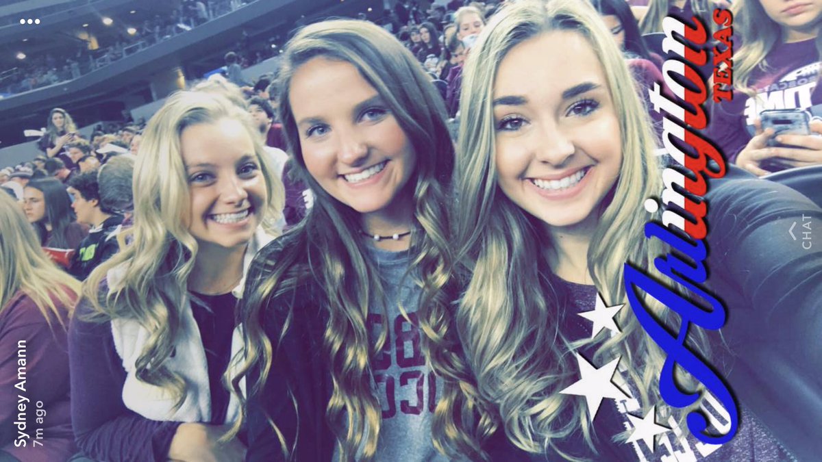 MackenzieM32's tweet photo. HAPPY BIRTHDAY SYDNEY!!!! Thanks for all the hilarious memories I LOVE YOUUUU 💗💗💗 @sydneyamann https://t.co/H2UNe2JsAV