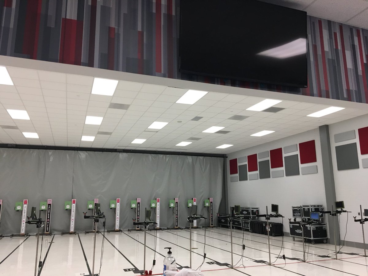 JonCampbell47's tweet photo. Had a great time visiting  @LeeHS_NEISD this morning for #BexarPREP. Big thanks to @nicmfranco and @sellers_jdub for taking the time to showcase some of the great things happening there. https://t.co/iHnQutkdB6