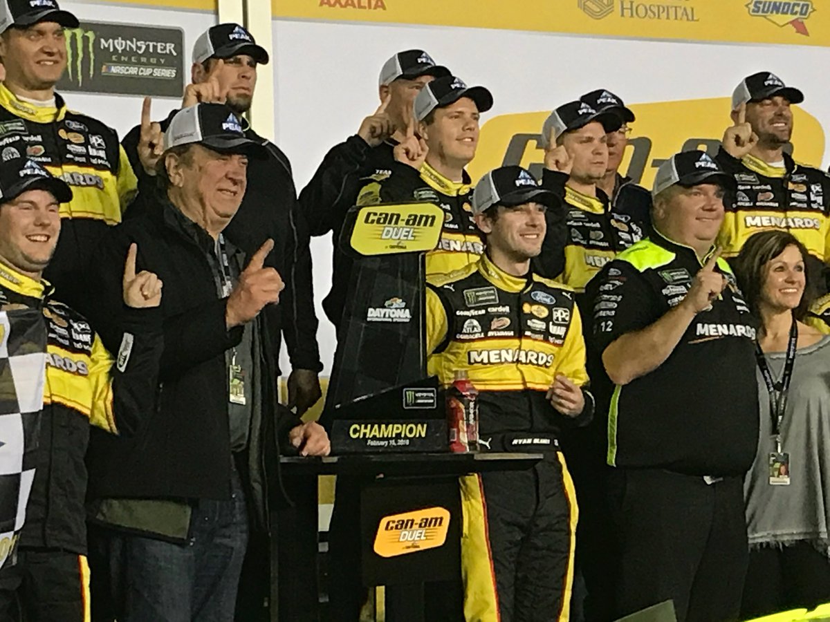 “Whooooo! ☝🏻” - <a href="/Blaney/">Ryan Blaney</a> and the No. 12 <a href="/Menards/">Menards</a> Ford crew right now

#DAYTONA500 #NASCAR