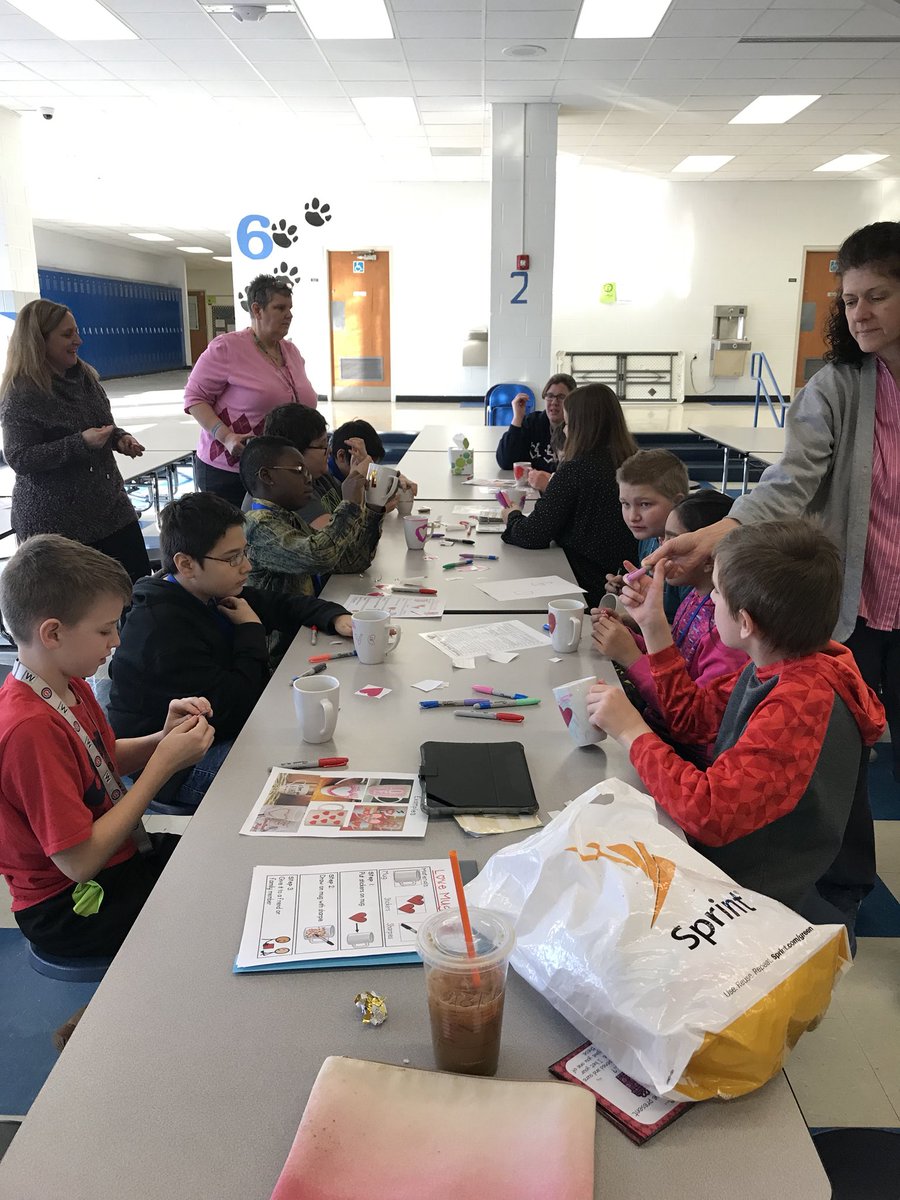 We made our own Sharpie Love Mugs yesterday! I loved seeing their creativity and uniqueness shine through💕#GWMS #weare44
