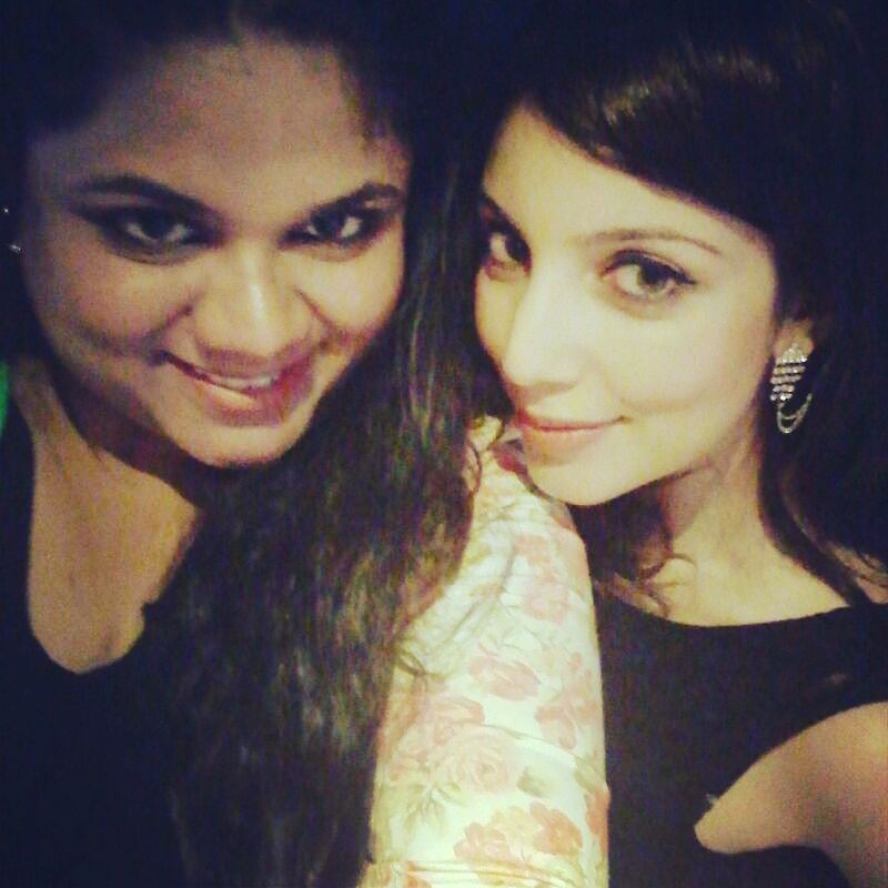 A_nisa_i_am's tweet photo. Starting the new show #thehustlecode @SwooTV and have the Fangirl gracing it for me to begin with! This is gonna be fun :)sat 17th feb (2.30pm India) don't miss it :) @harshitafangirl
https://t.co/kMo0FLEdGv https://t.co/3GaeH40qfh