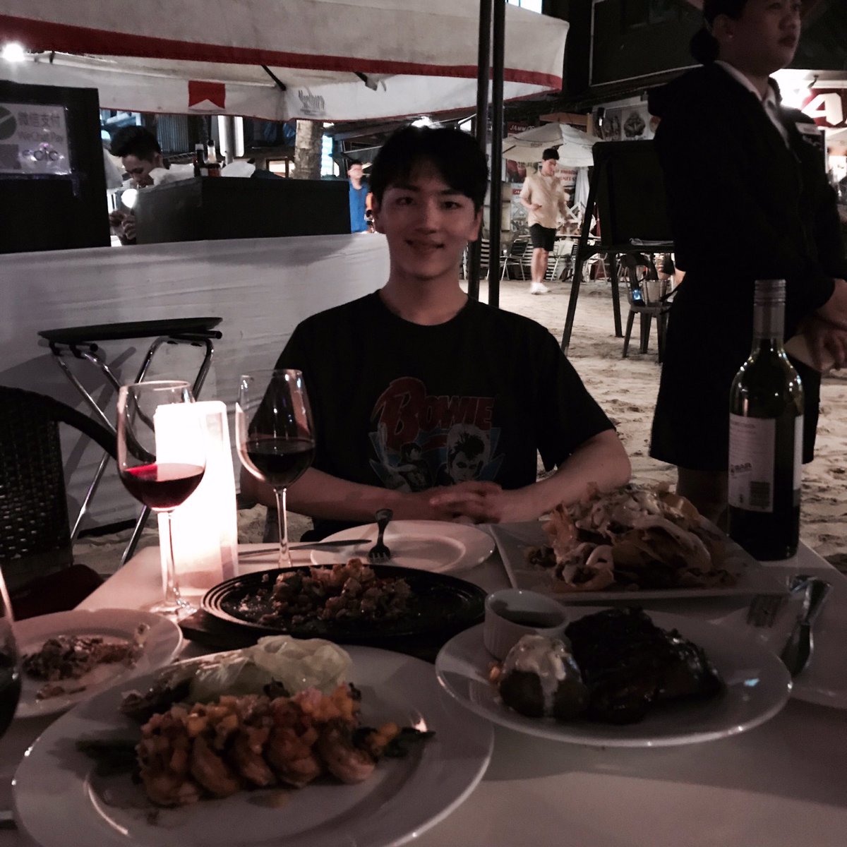 CUBE_PTG's tweet photo. [#키노] 즐거운 명절 보내고 있죠?
깜짝 선물 어땠나요☺새로 녹음, 믹스한 음원 곧 사클도 변경할게요:)
저는 일본에서 귀국하자마자 가족과 보라카이 갔다가 오늘 돌아왔어요. 사진 오백만 장 찍었으니까 천천히 올릴게요! 혹시 �� 내려가는 유니들은 부모님께 꼭 전화 한 통 드리기(콜) 푹 쉬어요💜 https://t.co/WqRfaBuUx7