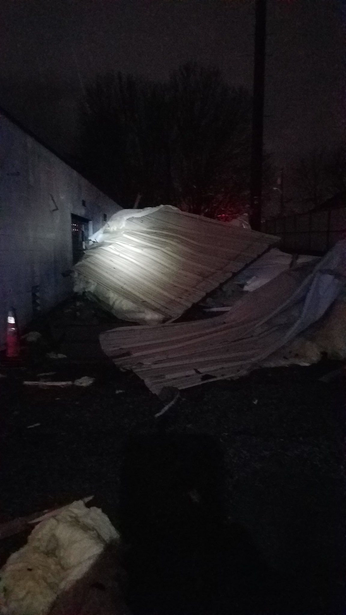 Rare tornado rips through Uniontown, Pennsylvania / Twitter
