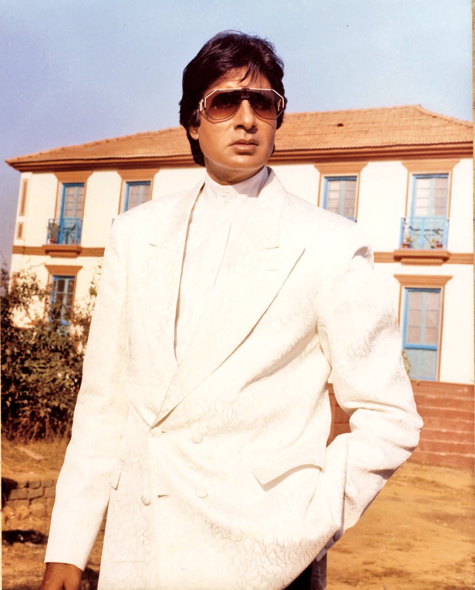 Film History Pics su Twitter: "AGNEEPATH released today in 1990. Mukul  Anand's film, produced by Yash Johar - Amitabh Bachchan won the National  Award as Vijay Dinanath Chauhan, Danny D. as Kancha