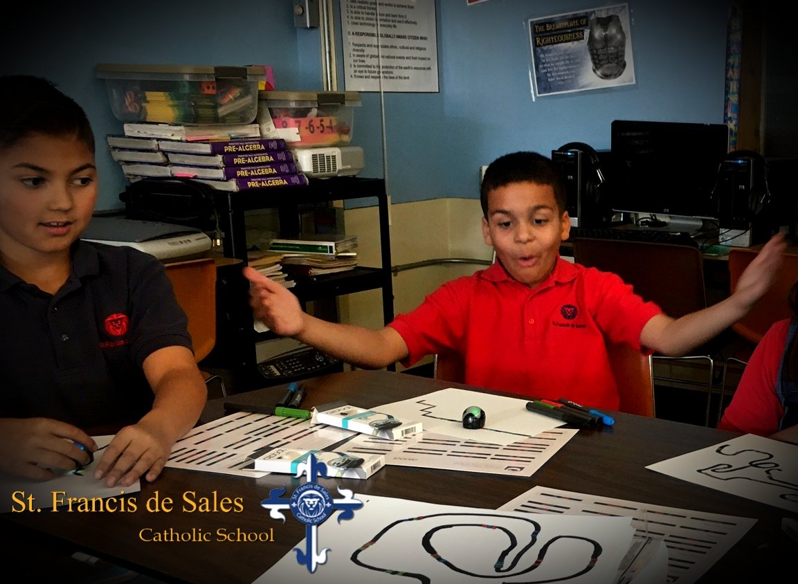 sfdslions's tweet image. #FunwithCoding in our #ComputerLab! These students are using @Ozobot to understand patterns &amp;commands when developing code. Students designed their own paths &amp;then connected their papers to make one large course. #OzoSquad @SBDioceseSchool @NCEATALK #CatholicEducation @sbdiocese
