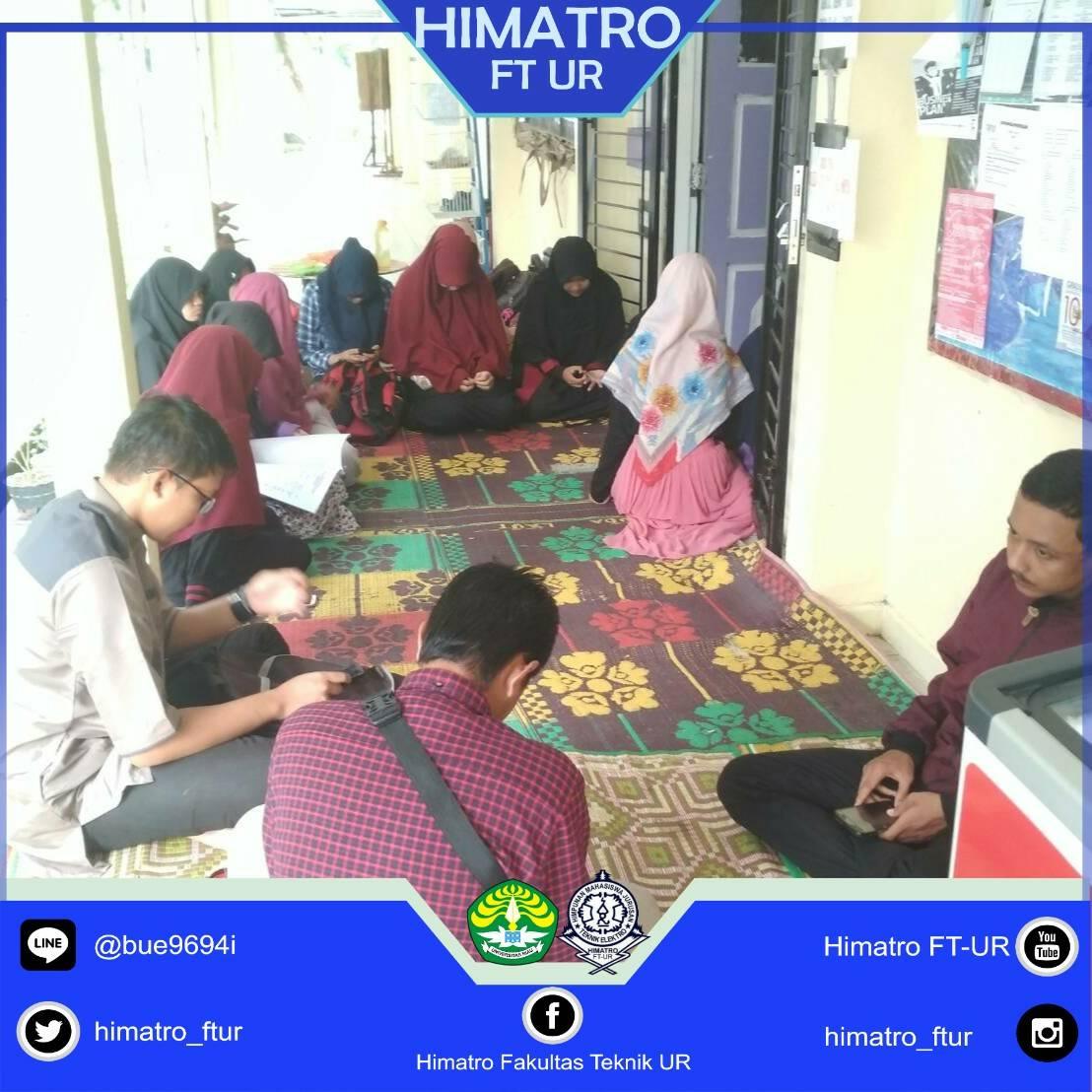 HIMATRO_FTUR's tweet photo. [Himatro_Info]
♢
Jum'at, 16 Februari 2018. Kunjungan eksternal perdana Himatro ke Himapefsi(Himpunan Mahasiswa Pendidikan Fisika).
♢ https://t.co/eZ2v69wzsT
