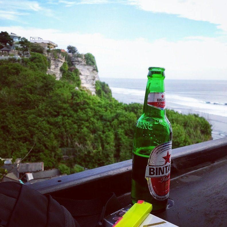 YukmarigoBali's tweet photo. #beachlover 🏝️🏖️🌊😍 #bluepointbeach
.
.
.
.
#Bali #Beach #whitesandbeach #bintang #BEER #fantastic #welivetoexplore #beachlife #beautifuldestinations #bestvacations #Travel #agameoftones #PassionPassport #mypicmytrip #Swimming #travel #balilocalguide https://t.co/cjR8TotFIJ https://t.co/beEcQkfGSn