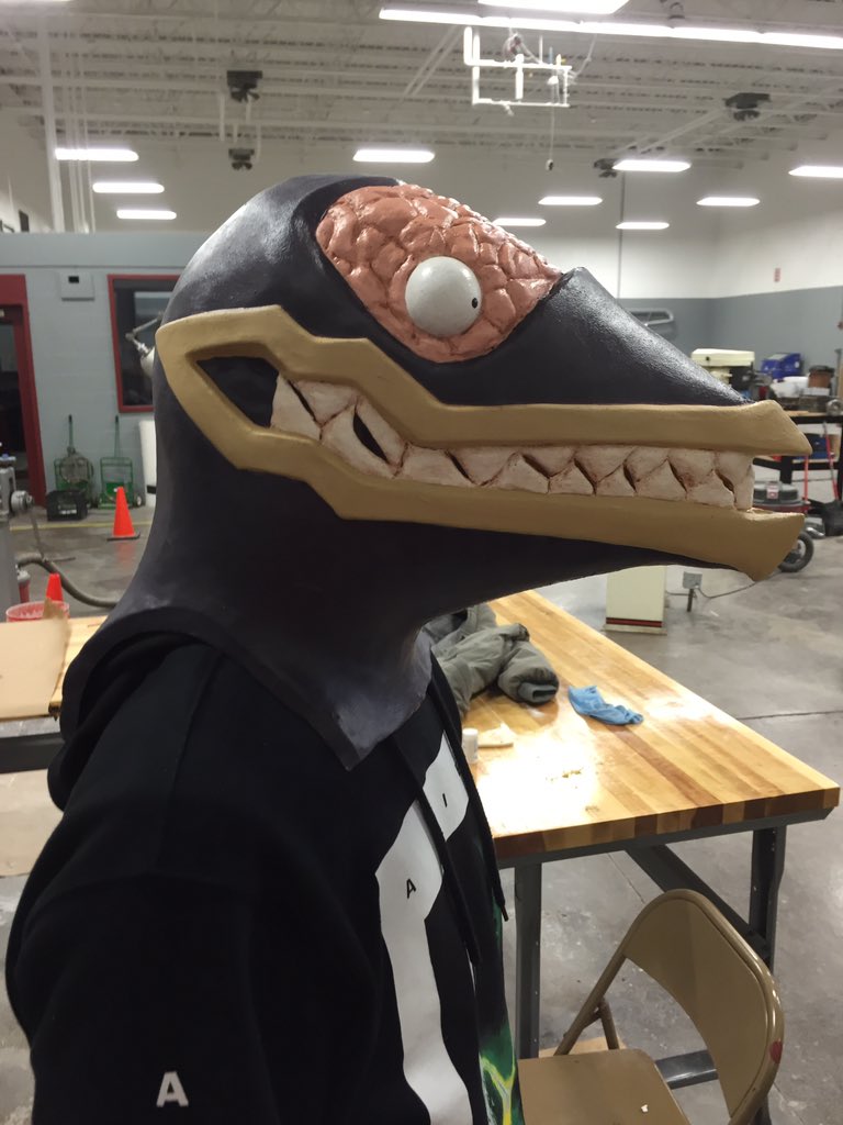 DJSFX2's tweet photo. Latex #Nomu mask from #MyHeroAcademia I made. This was a commission piece for a cosplayer who will be at #katsucon2018. Keep your eyes peeled. #katsucon #anime #animecon #cosplay #MyHeroAcademiacosplay #nomucosplay #BNHA #bnhacosplay #BokuNoHeroAcademia #BokuNoHeroAcademiacosplay https://t.co/cVjFx7zoph