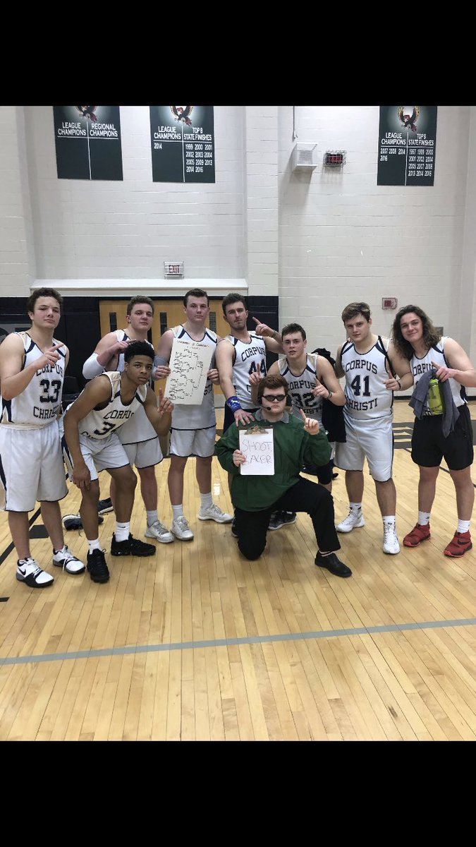 corpushoops's tweet photo. Mann they just can’t lose 😩Saints go undefeated and take home an intramural ring 😈#Fundamentals #FreeThrows #NevaLost #BBB #weaintdoneyet #ice https://t.co/c7miavkOSO