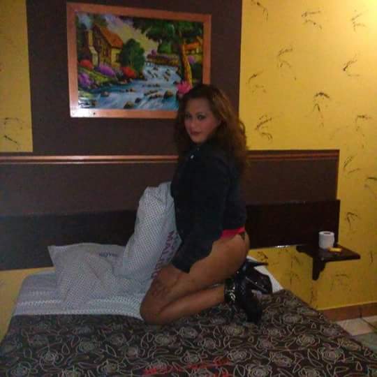 Yamyleth6's tweet photo. Mañana en puebla mis amores besos #$$$$ https://t.co/OUjD14KYW8