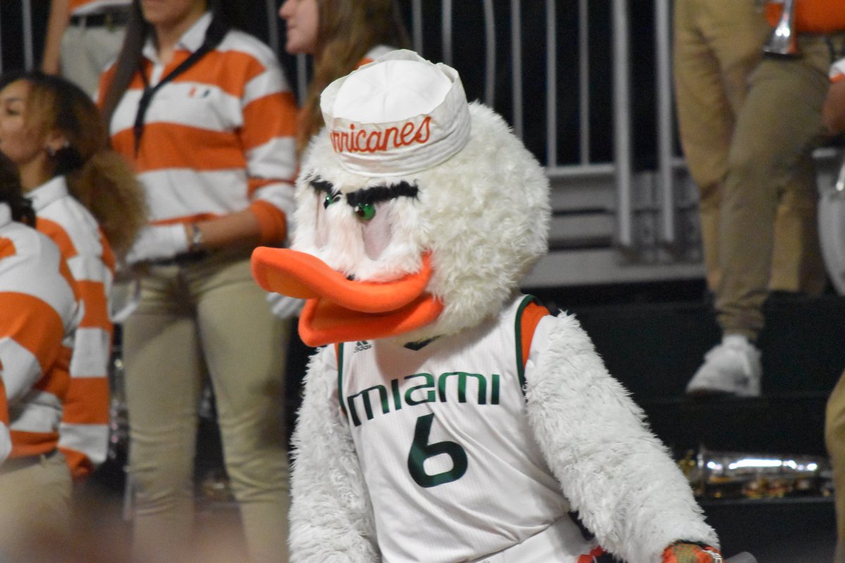 TheKorjin's tweet photo. Miami Hurricanes (82) vs Pittsburg Panthers (58) Women's #Basketball #Miami https://t.co/tFOatPGwHh