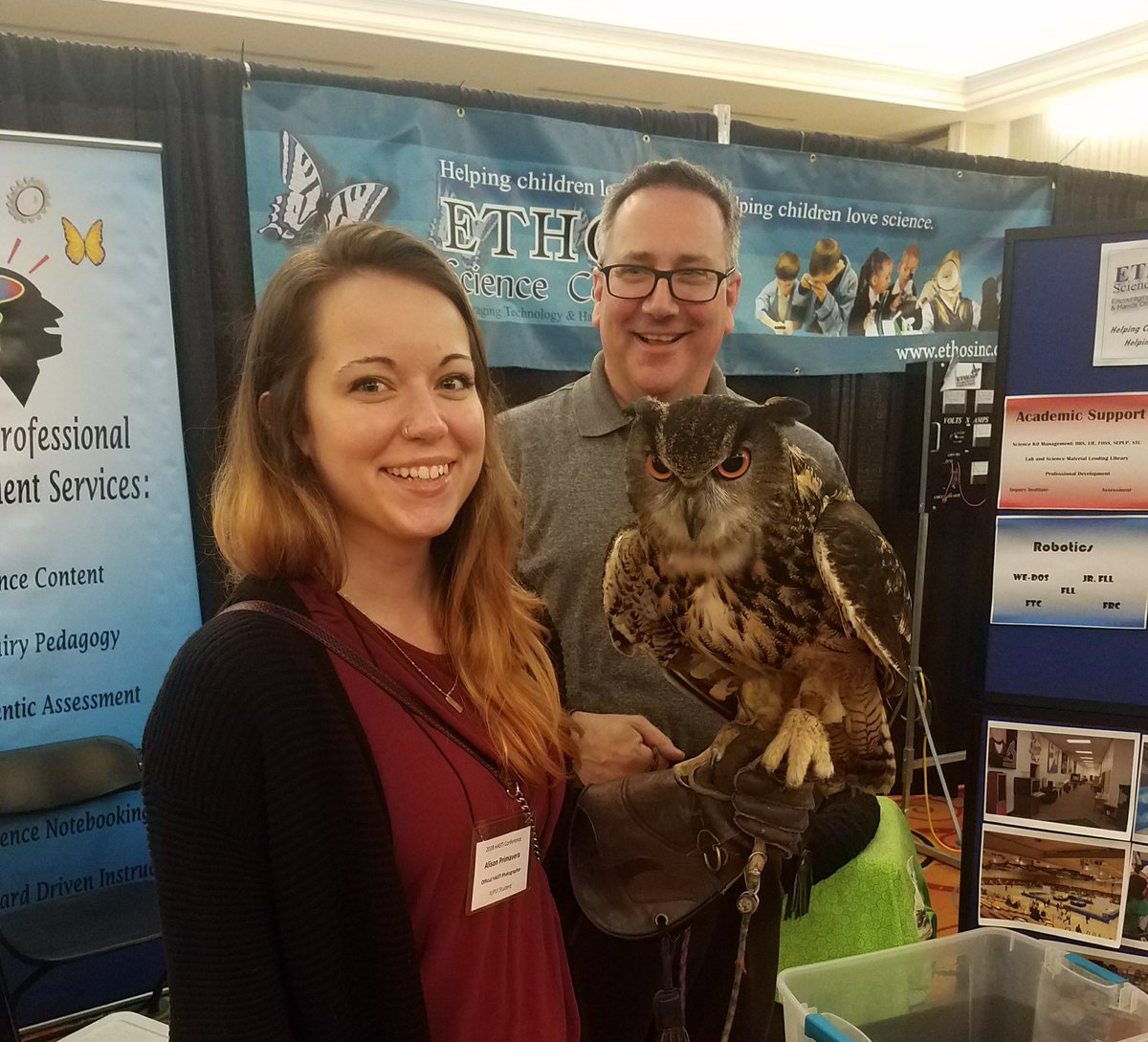 littleworldofap's tweet photo. #SillySafaris at the #HastiConference! https://t.co/ZyrMGGFcG1