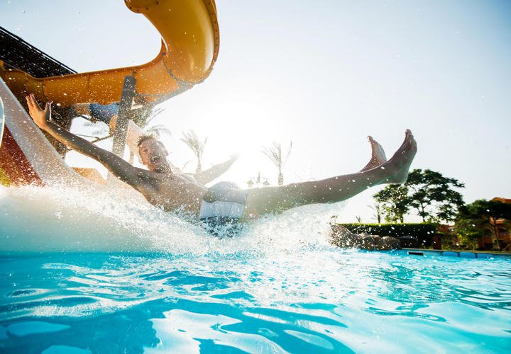 TheGroveResort's tweet image. Get ready, Orlando's ultimate water park, #Surfari, opens this March! #wavemachine #junglepool #cabanasfordays #waterpark #orlandotravel bit.ly/2szp7RL