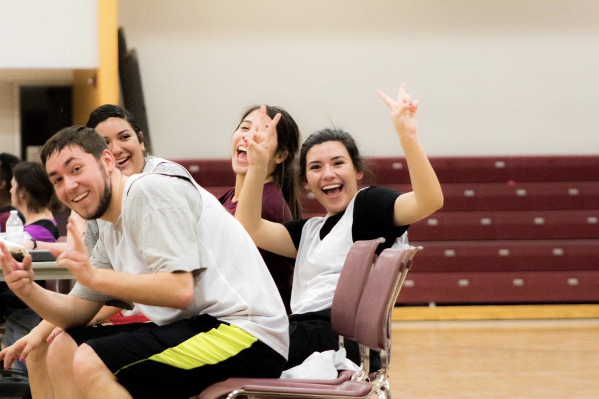 WTIntramurals's tweet photo. RT if youβre ready for the weekend! #intramurals #week3done #recsports #basketball https://t.co/N6Qsynewxh