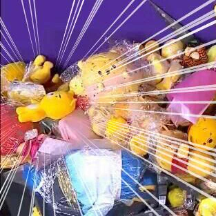 羽生結弦選手に贈られたプーさんの中に紛れ込んだのは？