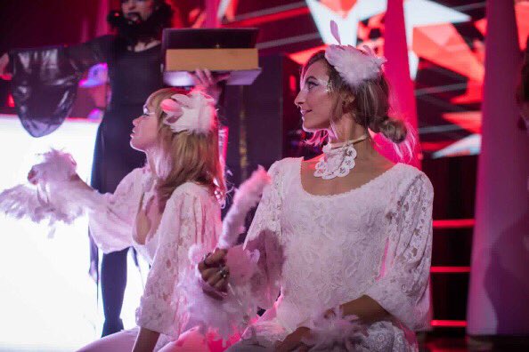 #tbt magickal swans w/ @lovethebeckys ✨💜🕊 #thebeckys <a href="/BelascoLA/">The Belasco</a> #belascotheatre #thecrystalmethod <a href="/OpulentTemple/">Opulent Temple</a> #opulenttemple