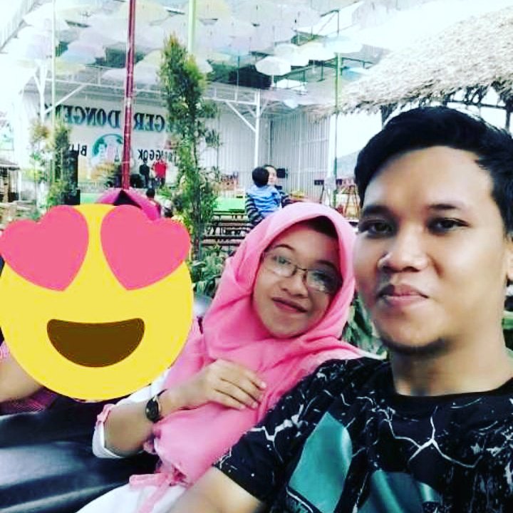 YunicoTok's tweet photo. Meruntuhkan ego ku bukanlah 1 hal yang mudah...kau wanita terhebat bagiku 😍😍😍 https://t.co/2Mc97BJr5r