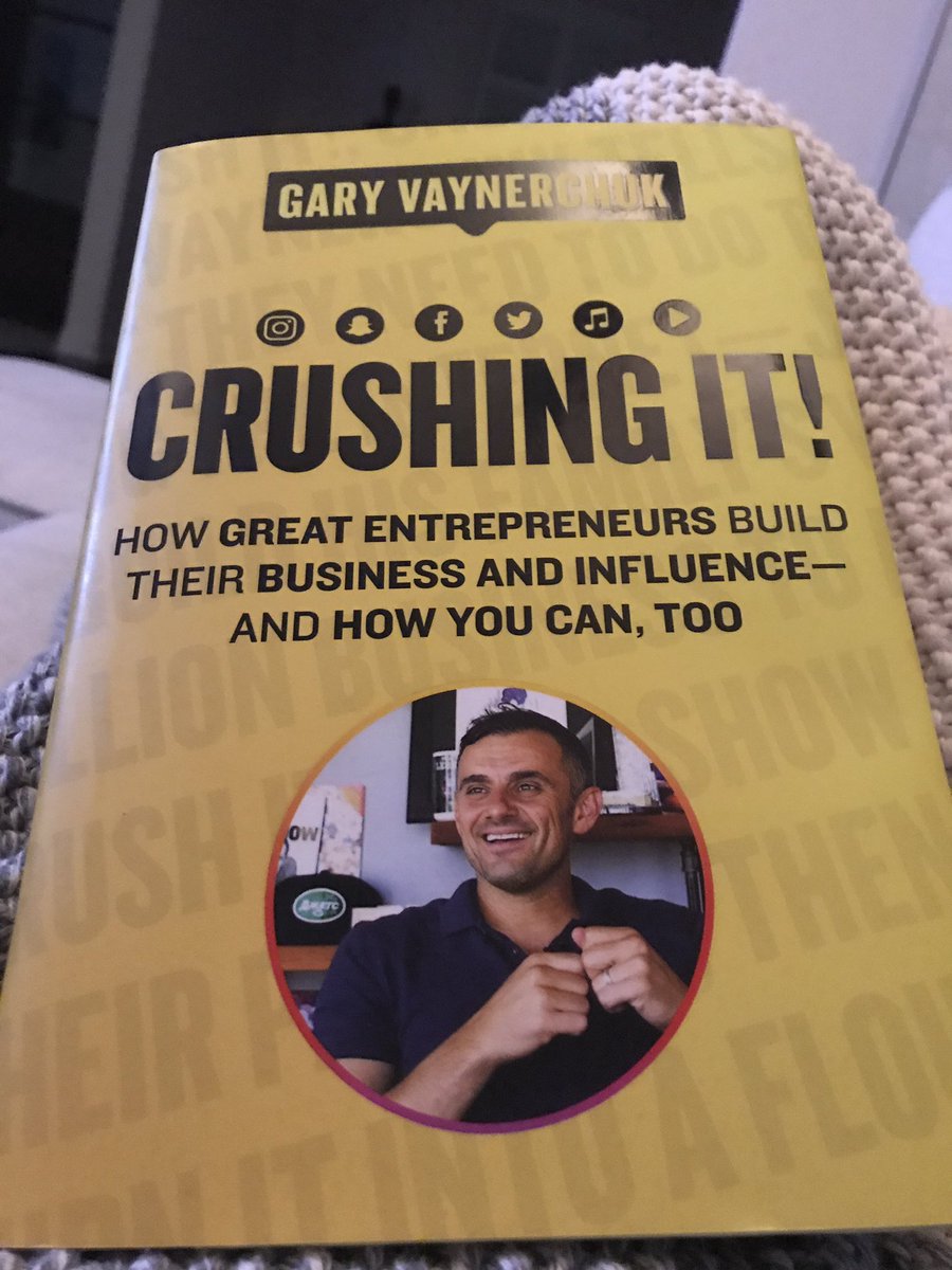 BridgettWorley's tweet photo. @garyvee im giving this book to one of my friends to read when I get my signed copy. #pickmegary please and thank you. 😁 https://t.co/mmxpgUKQMP