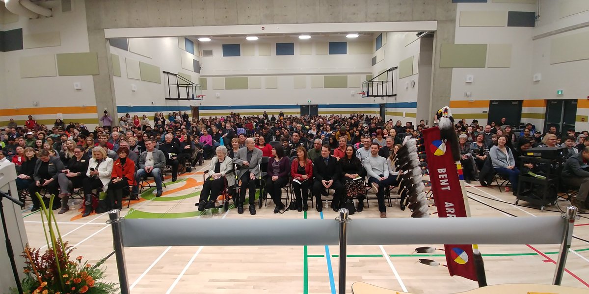MoeBangaYeg's tweet photo. Congratulations to the residents of Walker Lakes and the surrounding communities in Ward 12 on the opening of Shauna May Seneca School! @SenecaSchool17 @EPSBNews @mdraper_YEG @MikeLakeMP @rod_loyola #RaisetheRoofEPSB https://t.co/SrfSZzcVGL