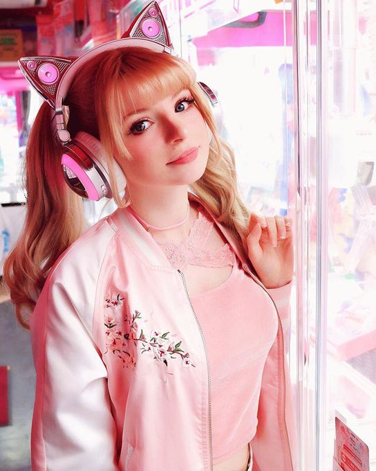 Twitterのコスプレ画像15