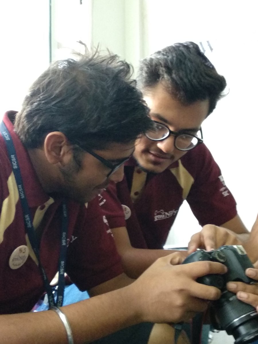 gnunify's tweet photo. Our photographers for #gnunify2018 @palash_jainn @harshitsharma60 https://t.co/V0F4Mpxe2y