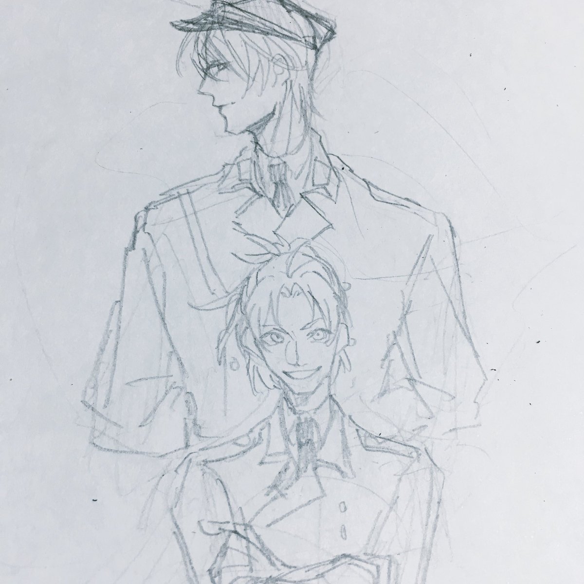 おだて組×雰囲気軍服の下描き完成〜!
宗三は趣味で磨り上げ前&amp;焼かれる前 