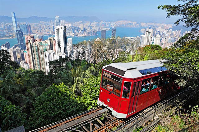 MyRoyalEurope's tweet photo. Take a 👀 at our holidays to Asia 👉 https://t.co/fV4wEMJB4M #HongKongHappy #ChineseNewYear https://t.co/uEPLybPI6H