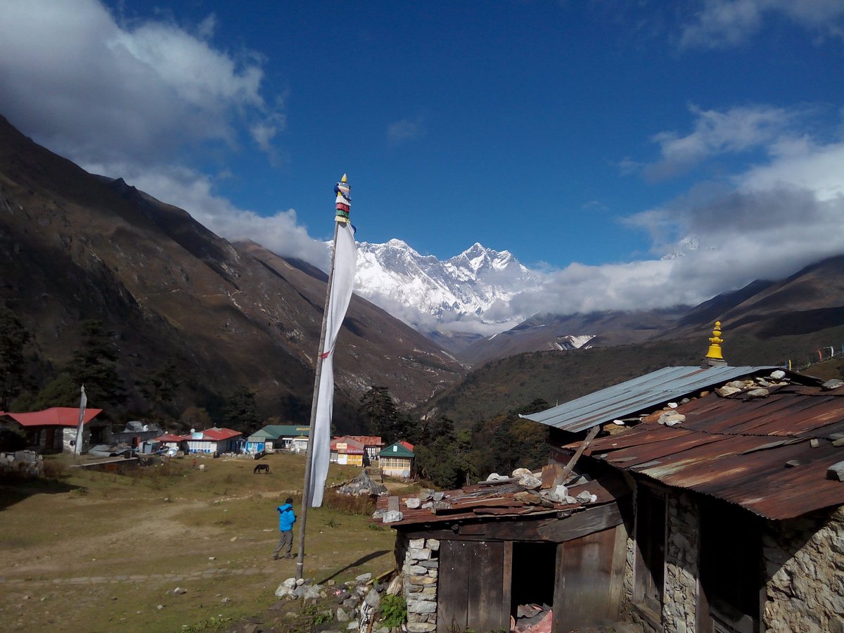 ccclips_private's tweet image. #Packing with #bestbackpack for your #Everestbasecamptrek in #Nepal
goo.gl/SJjnkC
basecamptreknepal.com/best-backpack-…