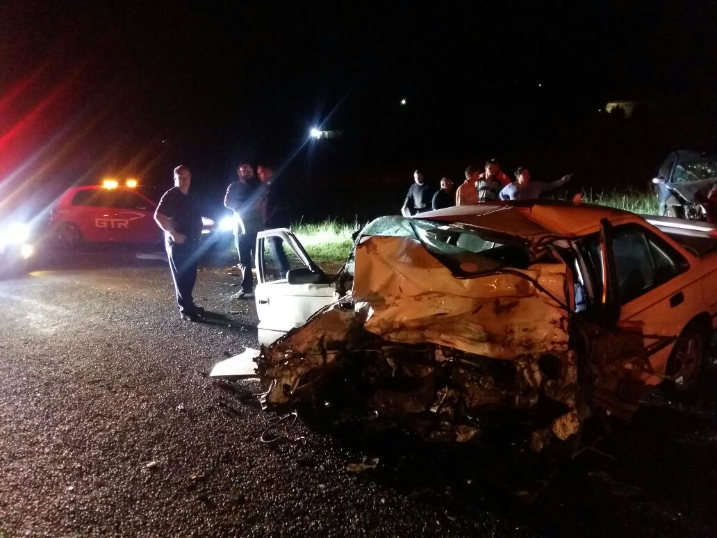 AnnineD's tweet photo. [SECUNDA] Driver killed in head-on collision on R580. @SABCNewsOnline @ewnupdates
@News24 @Netwerk24Berig
@IOL
https://t.co/IcbDnoQvhA https://t.co/lSdQuXr8VR