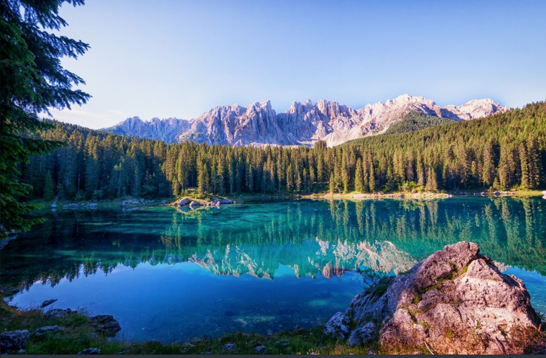eDreams's tweet photo. ¿Quién se apunta a visitar las montañas #Dolomitas en #Italia? 😍@DolomitesUNESCO #Dolomiti #Dolomiten #Dolomites #Dolomitis #LoveItaly #VisitItaly #IlikeItaly @italia #Italia https://t.co/6YWXbUSIaZ