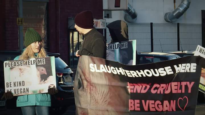 BoltonChickSave's tweet photo. Thank you to everyone who joined our vigil on Monday <3  

The slaughterhouse was closed but we were still able to raise awareness of its exsistence. 

We had lots of support with 3 people offering to buy us coffee and someone saying they would like to join us in the future. :) https://t.co/RMuE452mXt