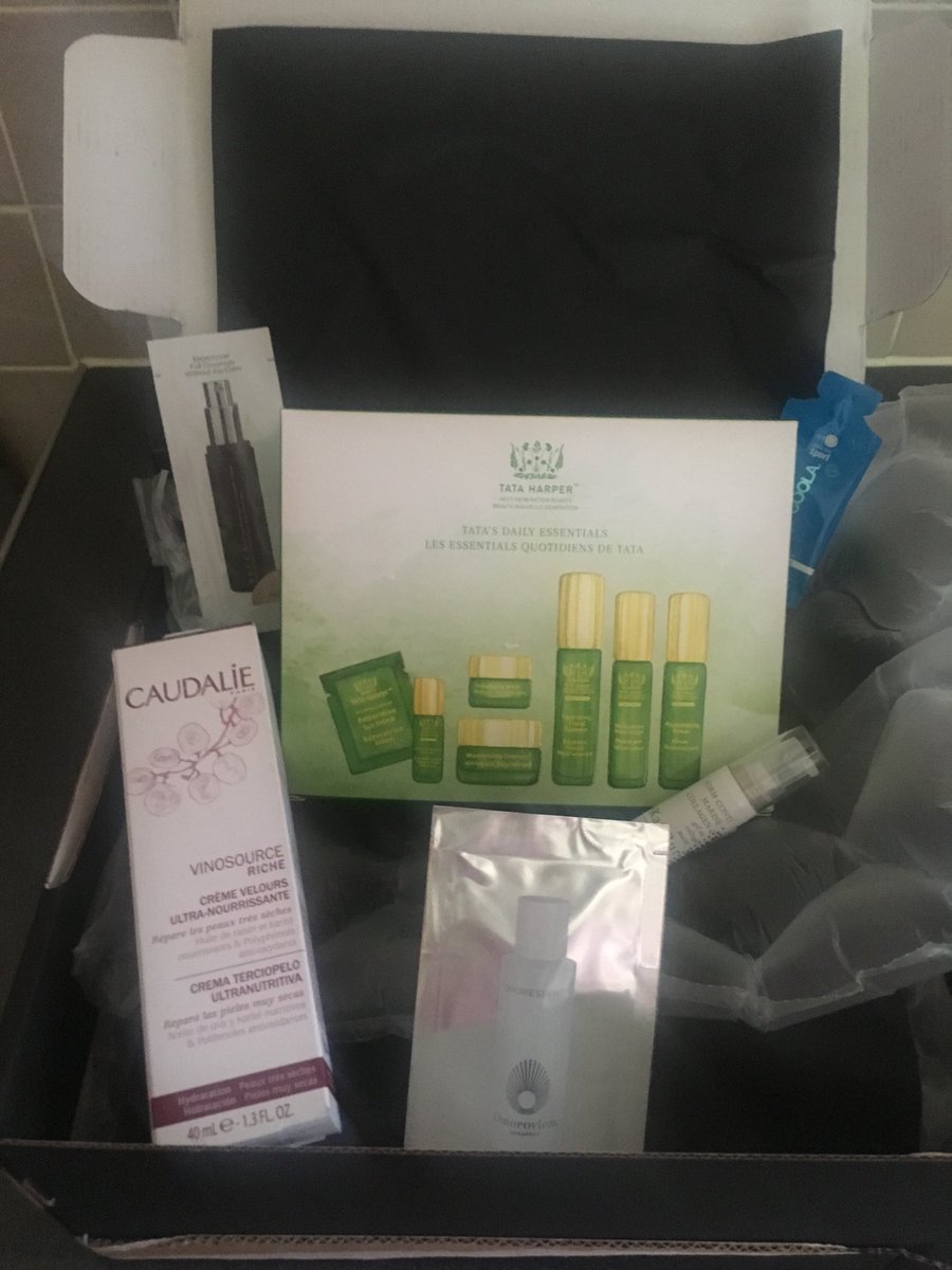 Janine331607041's tweet image. Friday pampa-day 💃🏻 #TATAHARPER #Beauty #KatBurki 💯💖 these rituals 💖💖💖