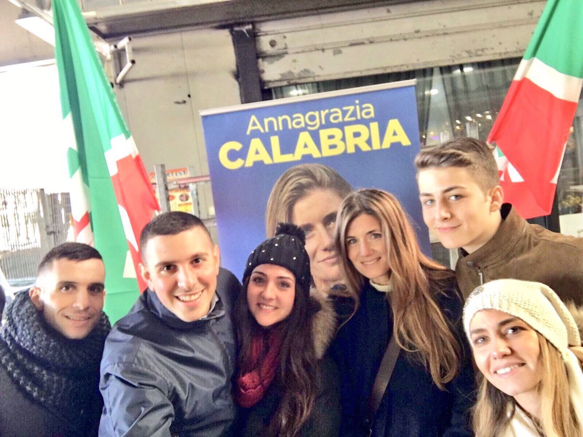 fi_giovani's tweet photo. E poi da #Sinnai in #Sardegna fino a #Trieste passando X #Roma con la nostra @CalabriaTw capolista di @forza_italia a #Lazio1! #NonCiFermiamoMai! #NoiConSilvioFinoAllaVittoria! #RoadTo4Marzo! @GruppoFICamera https://t.co/LAXV3IeG6d