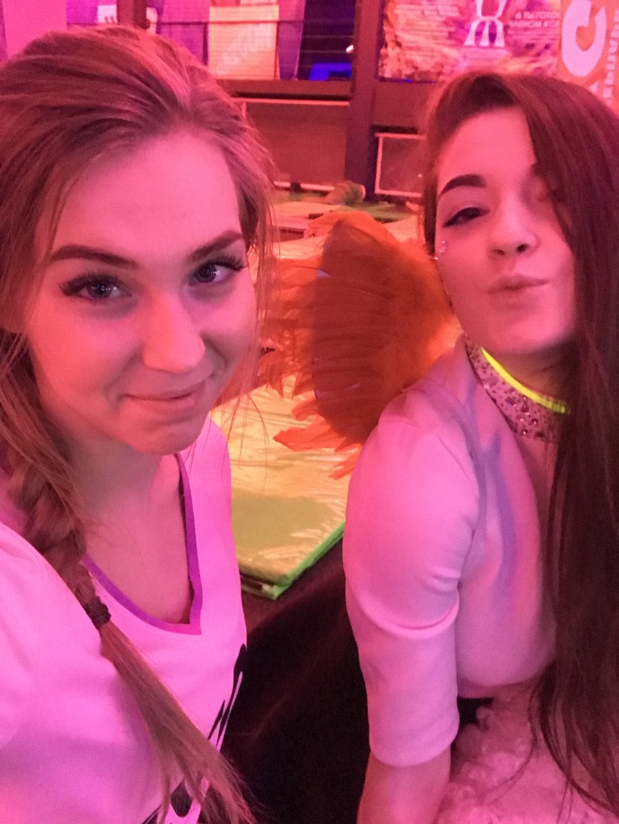 vikachita's tweet photo. ❤️❤️❤️ https://t.co/kFXufKLYnf