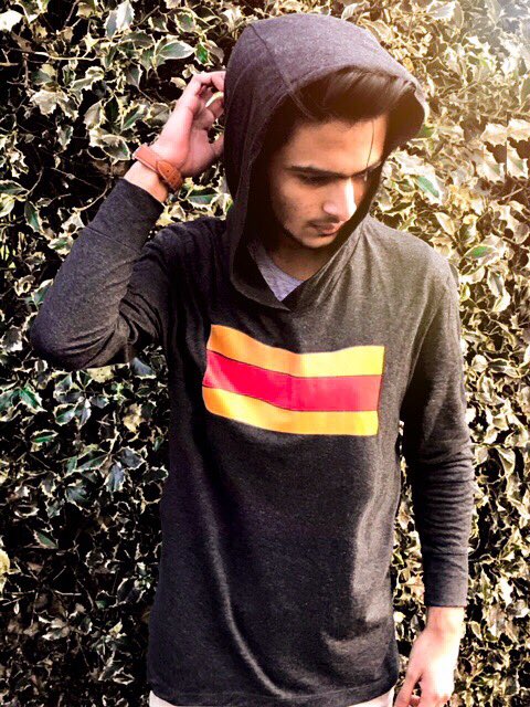 farhan_atewalla's tweet photo. Buy this amazingπT-Shirt hoodie from @hellfireco243 #hellfireclothingco #ootd #outfitoftheday #lookoftheday #TFLers #fashion #fashiongram #style #love #beautiful #currentlywearing #lookbook #wiwt #whatiwore #heliumformen https://t.co/5c2i3lbyKJ