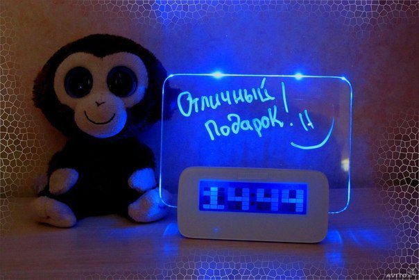 LovePresent_ru's tweet photo. ✌ Светящийся LED будильник с доской для записей 
👉 ЦЕНА 1195 руб. 🤜🏻 Заказать https://t.co/qVJZS9Ejzx
⚽ флуоресцентная доска для записи сообщений: позволяет писать сообщения, рисовать картинки  ⚾ дата, время, температура 🎸 16 всемирно известных песен 🚀 2000-2099 календарь https://t.co/hRZuLcQIVx