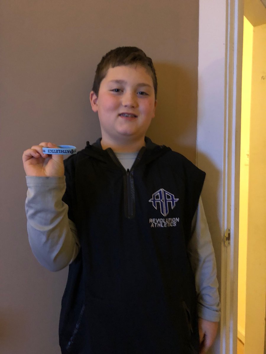 Emily lauri tweet media