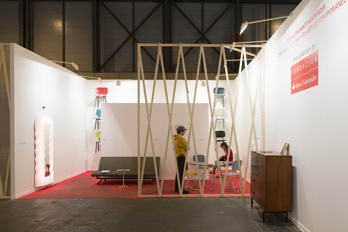 SantanderFund's tweet photo. 💬 "Los coleccionistas crean un mundo. Eligen símbolos del mundo real y los convierten en habitantes de su mundo particular "
Iníciate en la aventura de crear tu propio mundo con #FirstCollectors en @FeriaArco https://t.co/0rQEYImQOI https://t.co/sqn3wdkiJ4