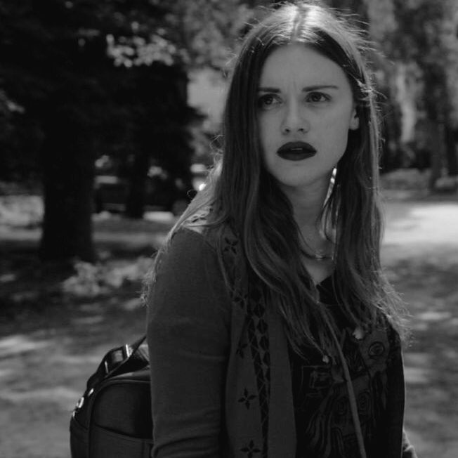 MommyFromGusu's tweet image. кем бы Холл не снималась, я буду всегда видеть в ней прекрасную Лидию Мартин. ❤️