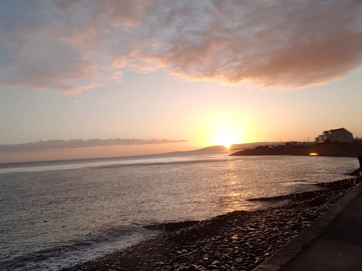 Why did I ever move away?
I'll think about that on my 45+ minute drive to the nearest motorway junction/link to anywhere!!!