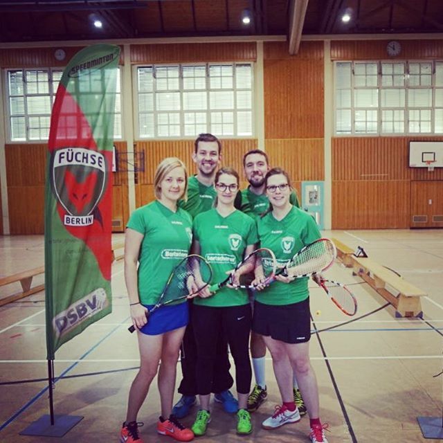 CrossFuechse's tweet photo. Morgen ist wieder Spieltag in der DCV Liga Nord. Die Füchse II freuen sich schon.
.
.
.
.
#crossfuechse #crossminton #speedbadminton #dcv #dcvliganord #ligasaison #rudelliebe #fuchsseinfetzt #meinherzschlägtgrün #füchseberlin #füchseberlinreinickendorf #buffetinthemaking #vo… https://t.co/PjvDXJU8Wd