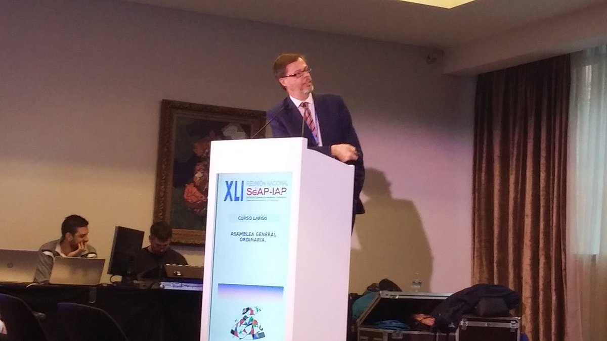 edusqo's tweet image. @EnriquedeAlava haciendo balance y análisis del exitoso Congreso Nacional de la Sociedad Española de #AnatomíaPatológica @SEAP_IAP #SEAP2017V en #SEAP2018. Punto de referencia para #SEAP2019G en #Granada 2019. #Patología #MedEd