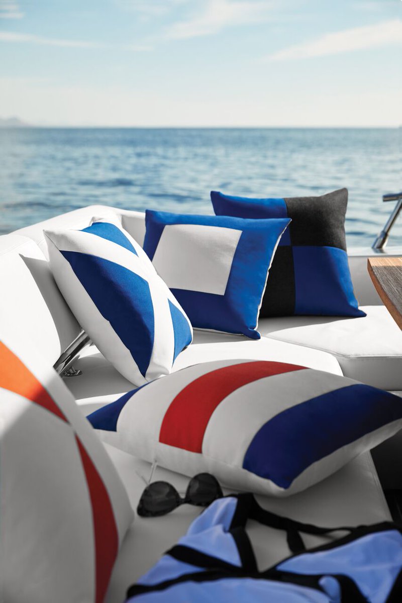Durability is intrinsic to the fibers of Sunbrella fabrics. Sun rays, water, tanning oil? No worries with Sunbrella’s colorfastness and easy cleaning. #fabric #indooroutdoor #yachting #yachtlife #yachtshow