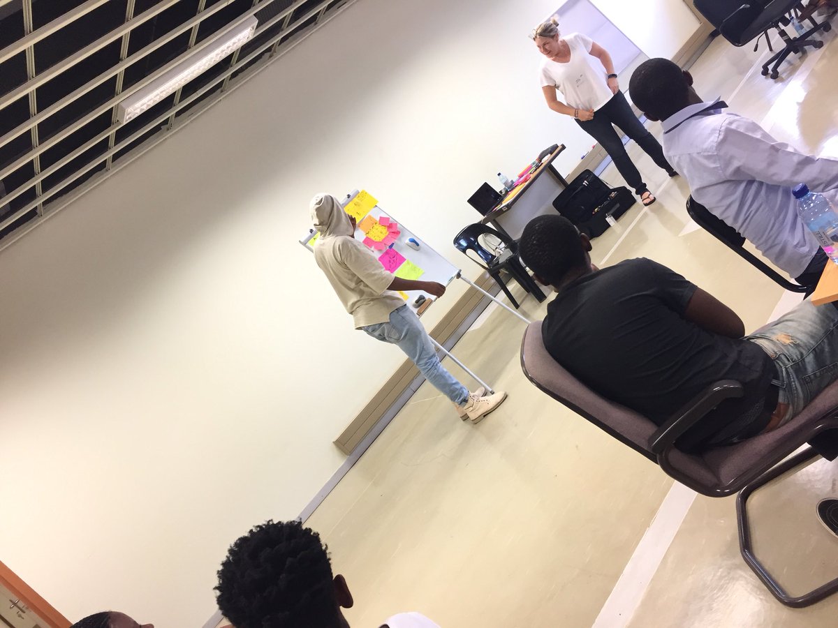 project_ICEP's tweet photo. ICEP teams describing themselves with @joParold https://t.co/nT4bGCzFaM